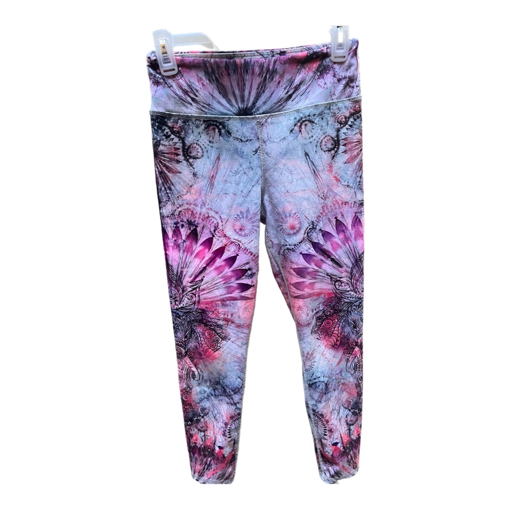 Evolution And Creation Workout Leggings with Elephants Size Medium